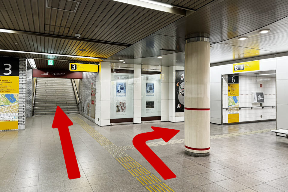 エレベーターで地上に上がる